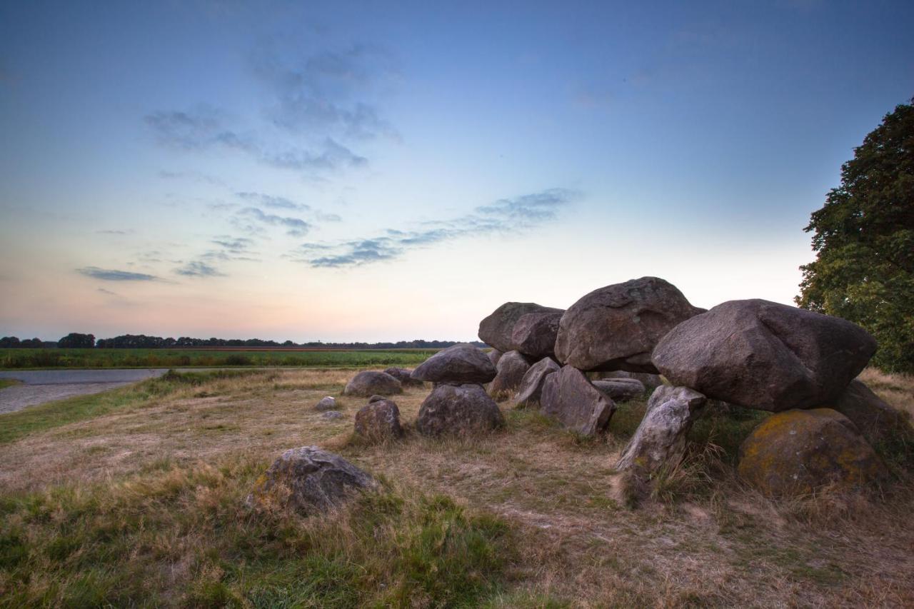 4P Chalet Tolve Met 4 Fietsen Vlakbij Natuurgebieden Drents Friese Wold, Fochteloerveen En Gevangenisdorp Veenhuizen Oosterwolde  Exteriör bild